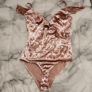 5/$10 Pink Bodysuit
